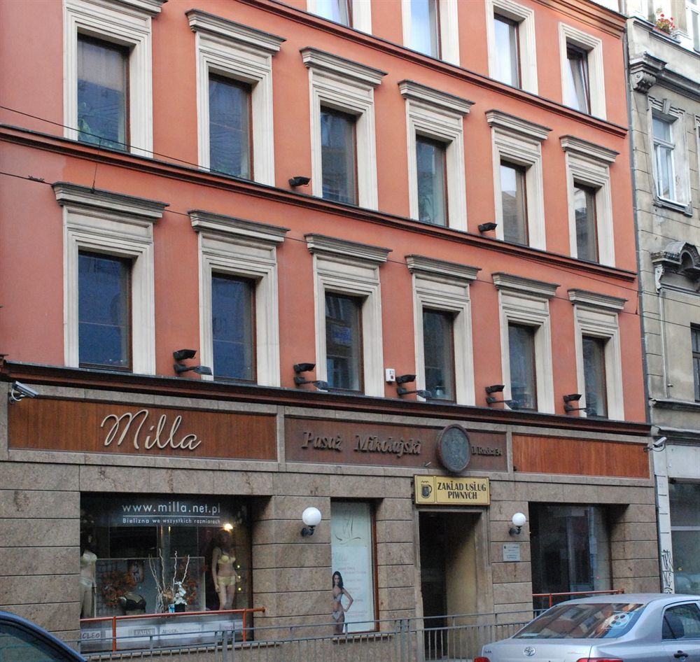 Glow Hostel Вроцлав Екстериор снимка