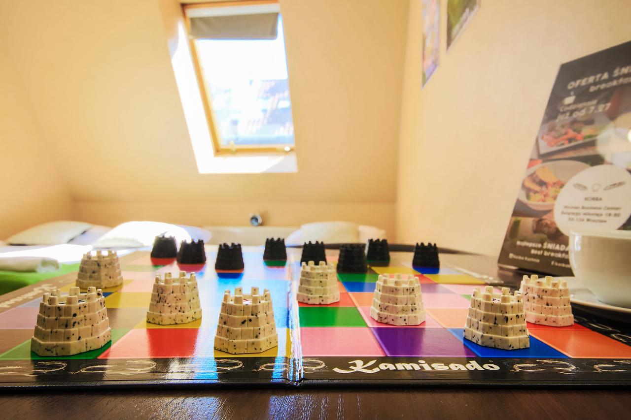 Glow Hostel Вроцлав Екстериор снимка